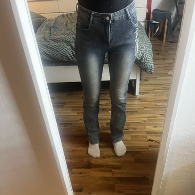 Flared Jeans
