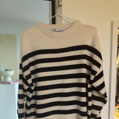 Toller getstreifter Strickpullover Zara