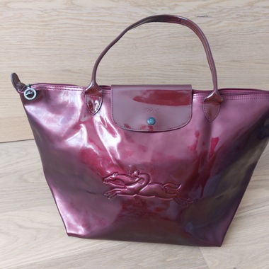 Borsa vintage Longchamp in pelle verniciata bordeaux