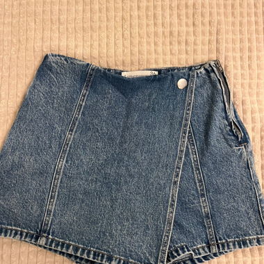 Denim Shorts Gr. 36 Stradivarius
