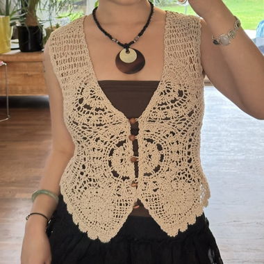 japanischer Vintage: beige Häkelweste