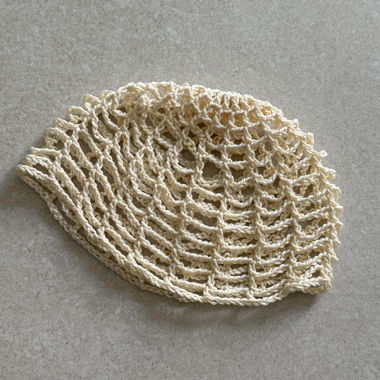 Haube aus Häkelnetz Sommer / Skull Cap
