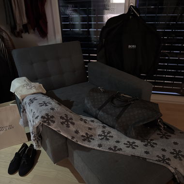 Beautiful long Arm chair  