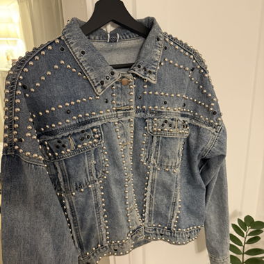 Studded Jeans Jacket 