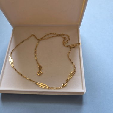Collier doré fin plaqué or
