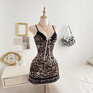 Set con abito mini stampato leopardo