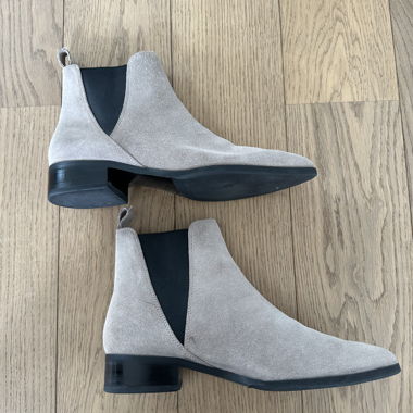 Stivaletti Chelsea grigi, taglia 39