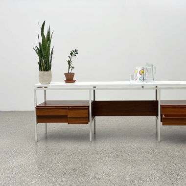 Minimalistisches MidCentury Sideboard aus Mahagoni