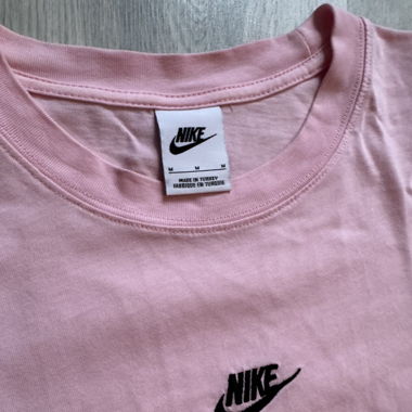 Nike T-Shirt in Rosa