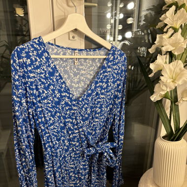 Combishort fleurie bleu 