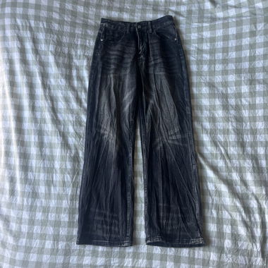 Schwarze Jeans 