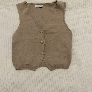 Gilet smanicato beige in maglia