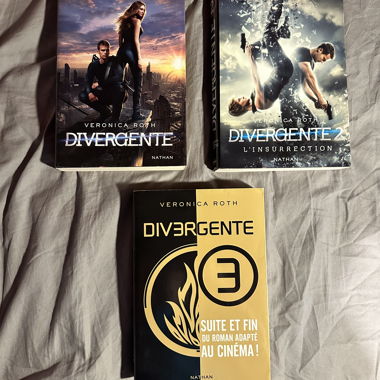 Divergente – volumi 1-3 in francese