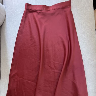 H&M jupe rouille satinée