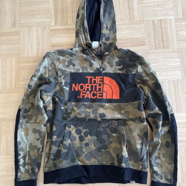 Felpa con cappuccio mimetica The North Face