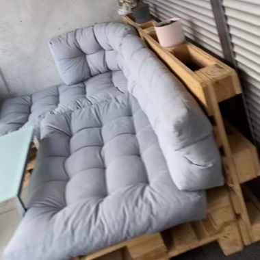 Graue Paletten-Lounge Kissen (ohne Paletten)