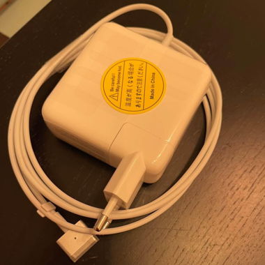 MacBook Ladegerät 