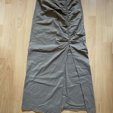 Long skirt