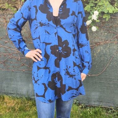 Camicia lunga floreale blu