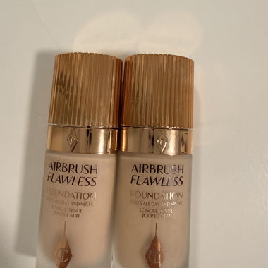 Duo foundation Charlotte Tilbury