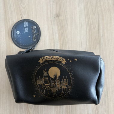Black Harry Potter pouch
