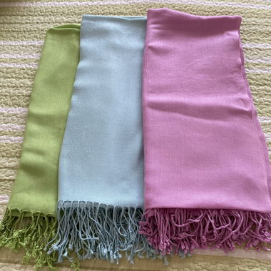 Lot de 3 foulards-pashminas en viscose 