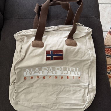 Napapijri Bag / measurements 34x35 cm