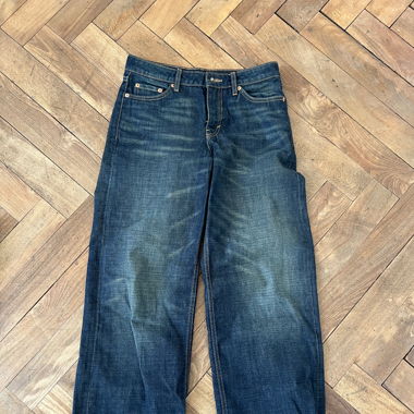 Low Loose Jeans