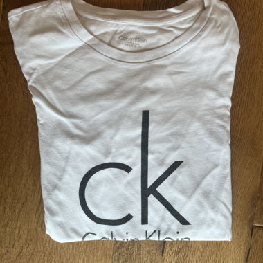 T-shirt Calvin Klein