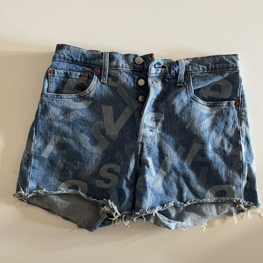 Short Levi's 501