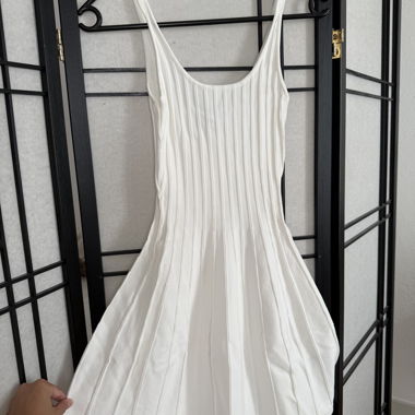 Robe blanche Bershka