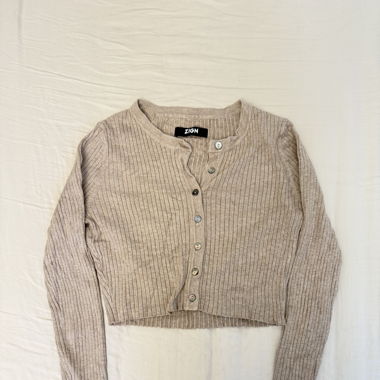 Cropped cardigan