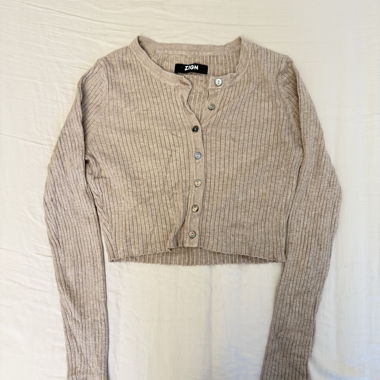 Cropped cardigan