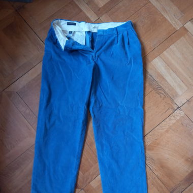 Pantalon en velours côtelé coupe droite bleu