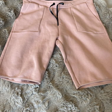 Shorts roses