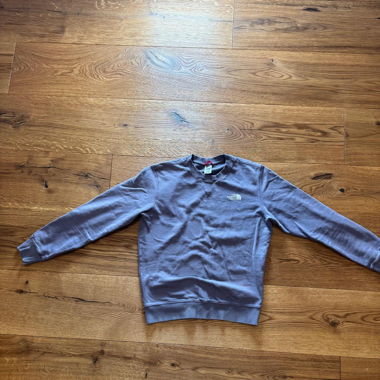 The North Face lila Sweatshirt und Kurze Hose Set
