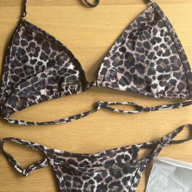 Leopard print bikini Top L Bottom S
