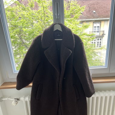 Brauner Teddy-Mantel