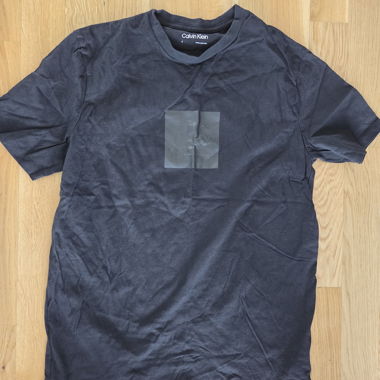 Calvin Klein black T-shirt