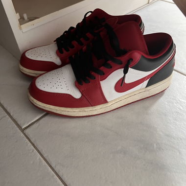 Nike Air Jordan Sneakers