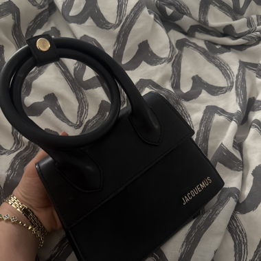 Jacquemus-Tasche