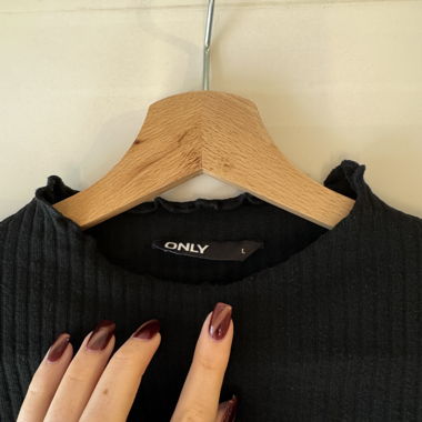 ONLY Black Top