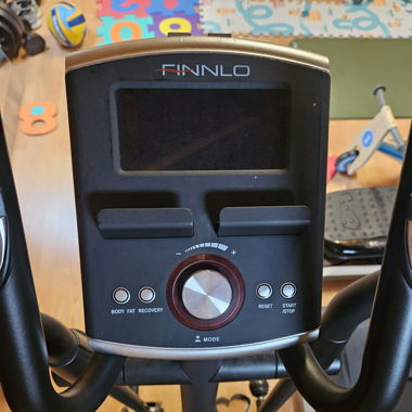 Cross trainer Finnlo by Hammer