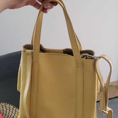 Yellow tote bag