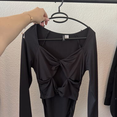 H&M Divided black long-sleeve bodysuit M