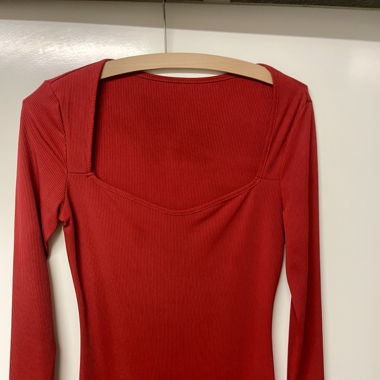 Y2K Rotes Abendkleid mit Schlitz