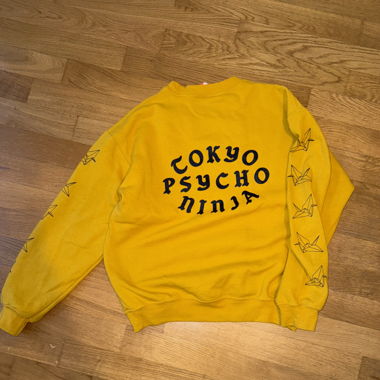 sweatshirt from Tokyo