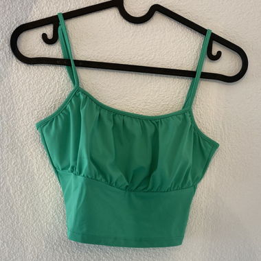 grünes tanktop