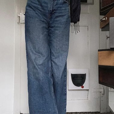 blaue Highwaist-Jeans