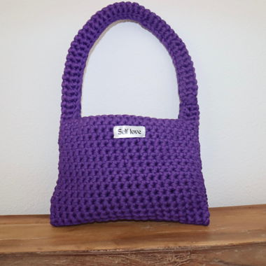 Selbst handgemachte Handtasche
